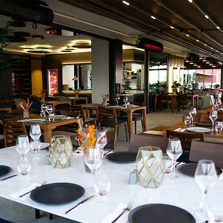 Hotel Rudis *